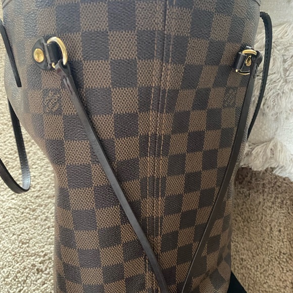 Louis Vuitton neverfull MM Damier ebene red interior sold out online - Picture 2 of 12